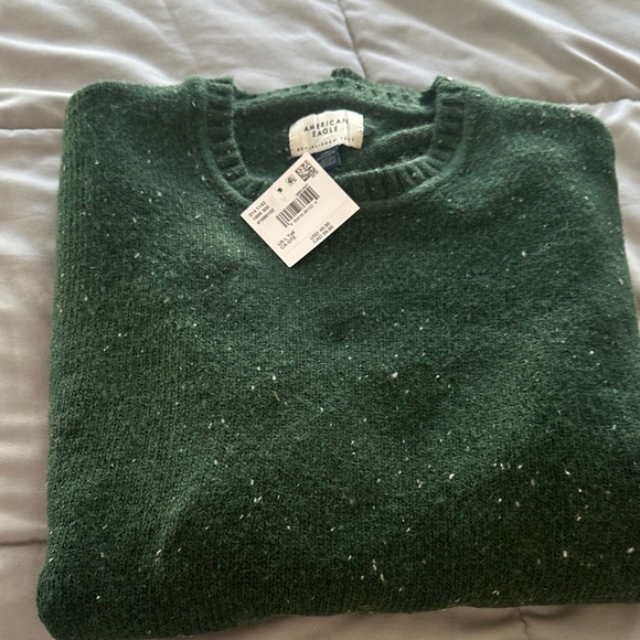 American Eagle Outfitters Dark Green Crewneck Sweater - Picture 6 of 6